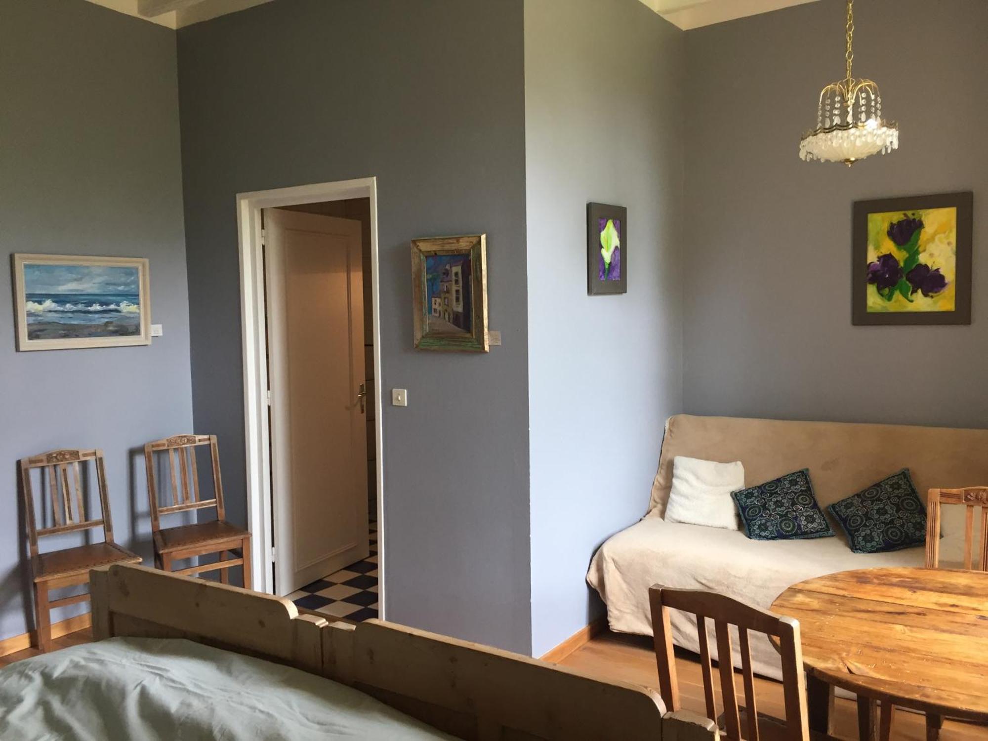 Les Huguets Bed & Breakfast Villeneuve-sur-Lot Oda fotoğraf